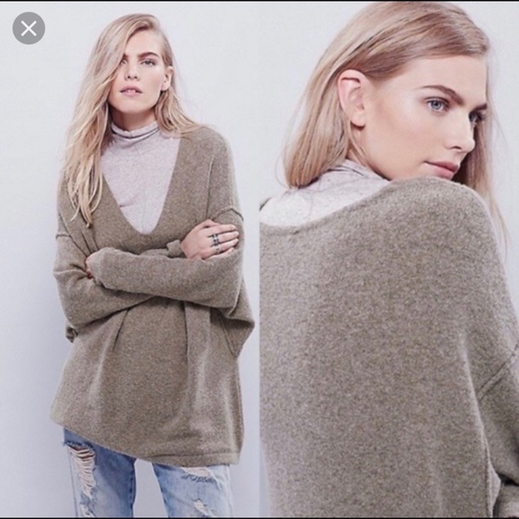 Free People Sweaters - MAKE OFFER FREE PEOPLE SOFTLY VEE BROWN SWEATER S